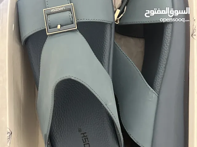 LAROOSH مناسب جدا