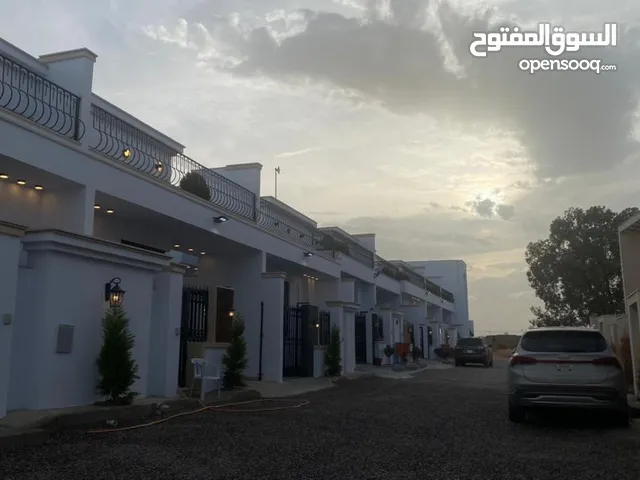 155 m2 3 Bedrooms Townhouse for Sale in Tripoli Ain Zara