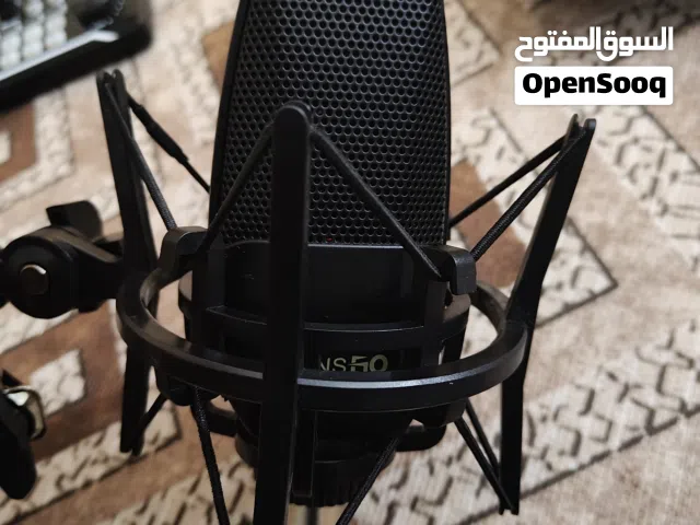 ميكروفون كوندنسر احترافي (موديل NS50) بحال الوكالة مع كامل المعدات
