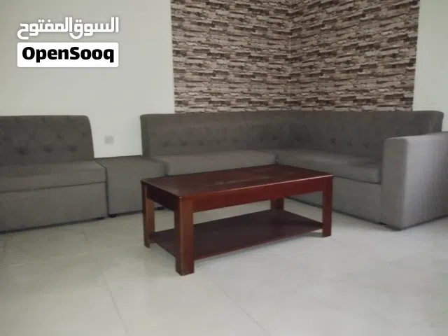 طقم جلوس مع طربيزخ