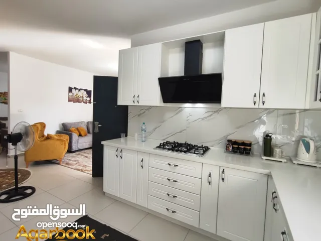 شقة مفروشة مناسبة للعائلات للايجار الشهري