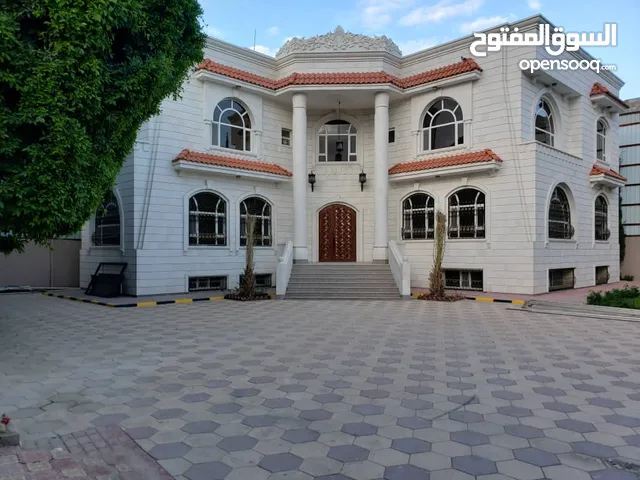 1300 m2 More than 6 bedrooms Villa for Rent in Sana'a Haddah