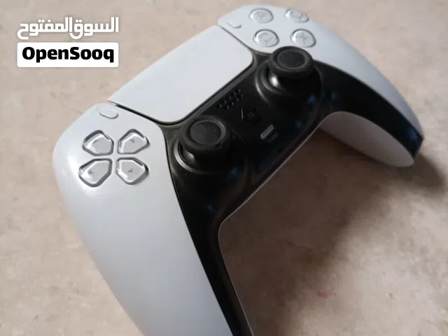 يد بلاي ستيشن 4 شبيهه بالفايف