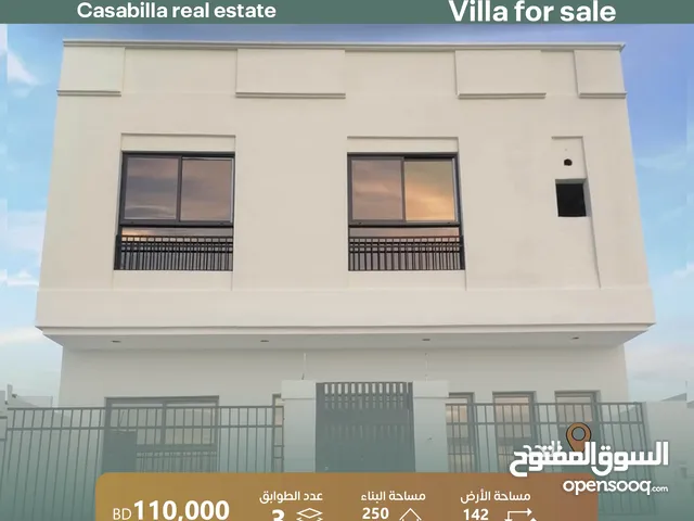 250m2 4 Bedrooms Villa for Sale in Muharraq Hidd