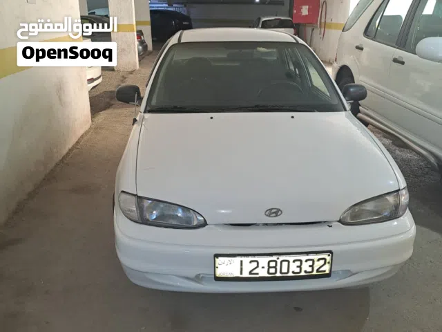 1996, هيونداي, اكسنت, Standard