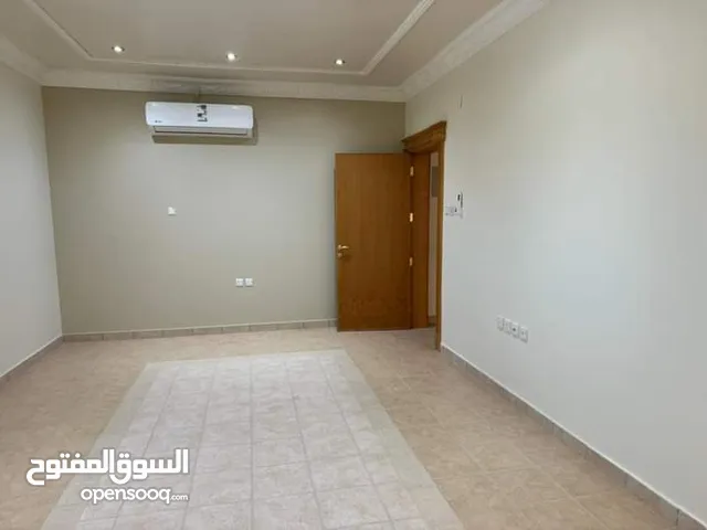 135 m2 2 Bedrooms Apartments for Rent in Jeddah Al Naseem