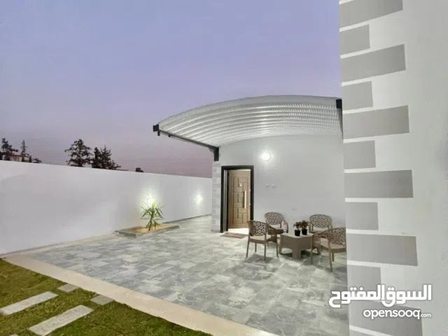 2 Bedrooms Chalet for Rent in Tripoli Qasr Bin Ghashir