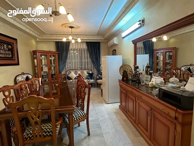 150m2 3 Bedrooms Apartments for Sale in Amman Al Kursi