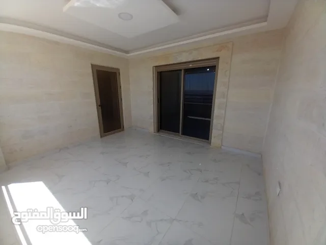250 m2 3 Bedrooms Apartments for Sale in Zarqa Al Zarqa Al Jadeedeh
