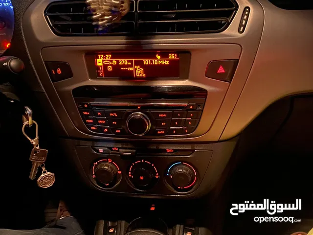 سياره بيجو بحاله جيده جدا للبيع
