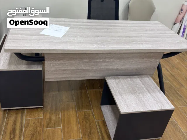 مكتب + طاولة - 6 كراسي