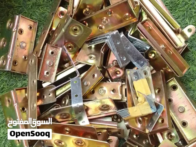 عده كامله للبيع للتواصل والاستفسار على الرقم المدرج اسفل الوصف