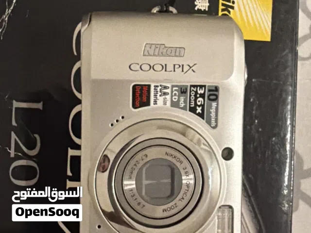 Nikon coolpix L20