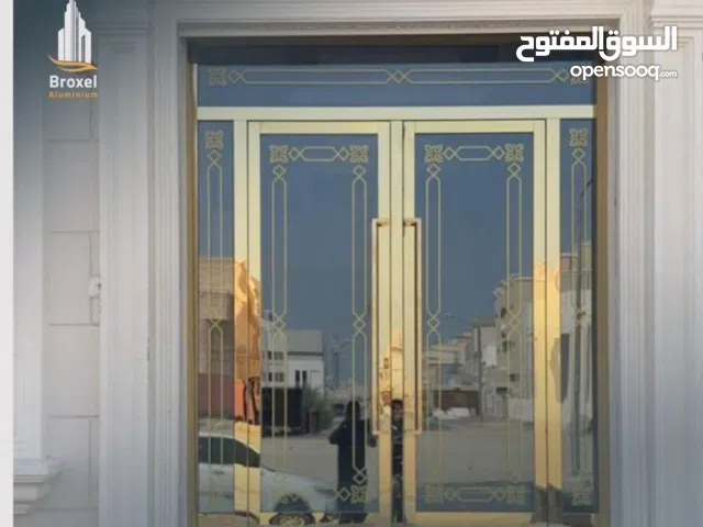 تركيب أبواب المونيم وشبابيك وشتر