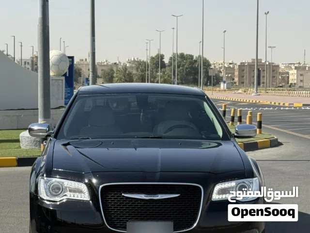 2019 كرايسلر 300 300S V6