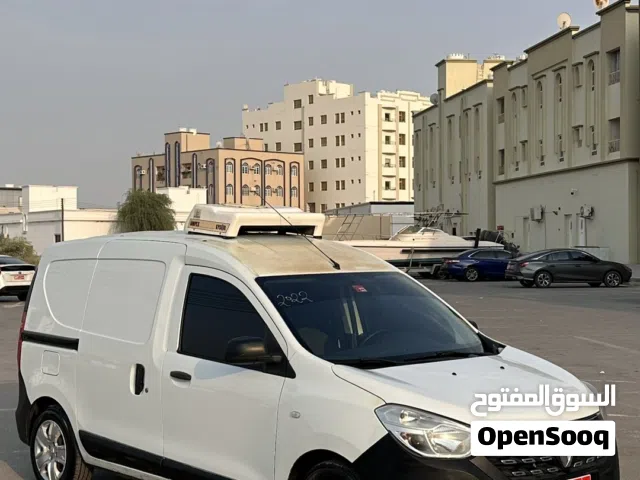 2022 رينو دوكر