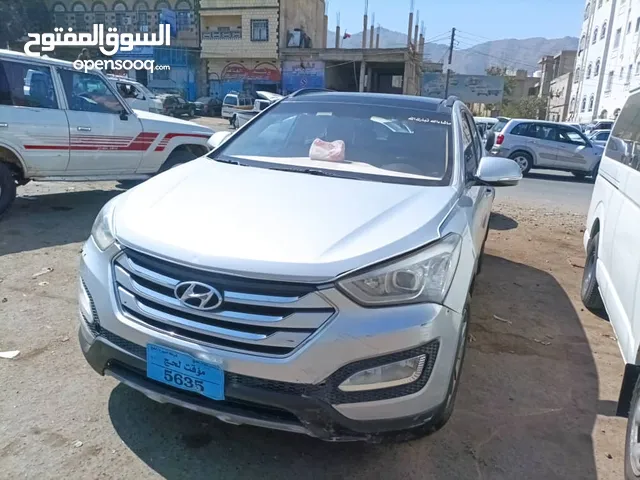 Used Hyundai Santa Fe in Taiz