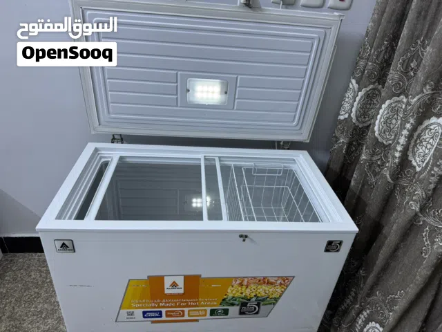 مجمدة الحافظ جديده تحتاج ماطور غراضها كامله