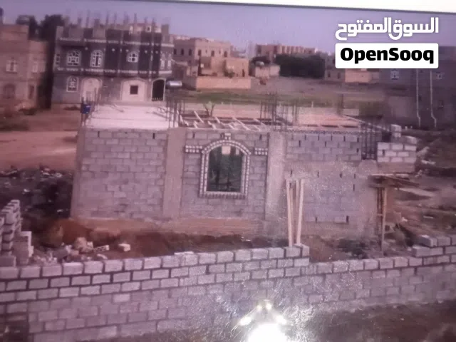 40 m2 3 Bedrooms Townhouse for Sale in Dhamar Dhamar City