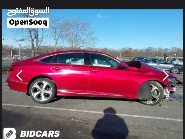 هوندا أكورد تورينج 2018 أعلى فئة للبيع بالحادث