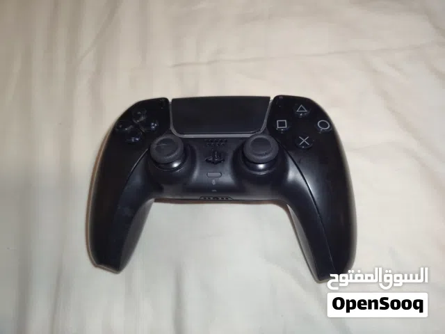 يد سوني 5 من جرير لها سنة لم تستخدم بسبب تحويل اللعب للكمبيوتر