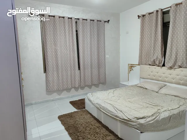 شقة مفروشة للإيجار في سردا الحي الدبلوماسي