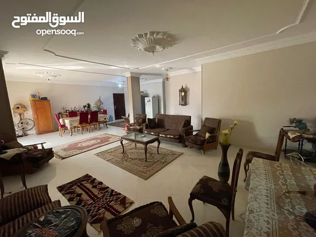 450 m2 More than 6 bedrooms Apartments for Rent in Giza Hadayek al-Ahram