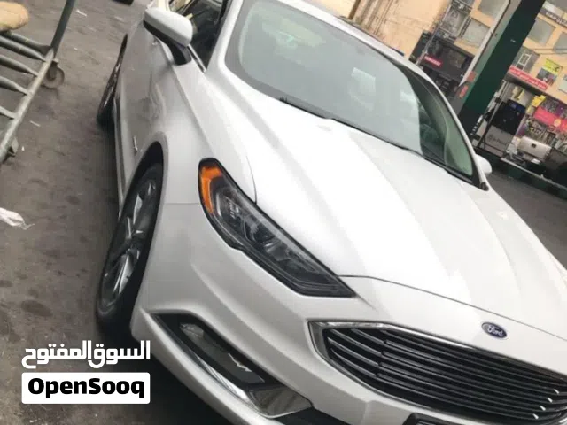 2020 فورد فيوجن SE