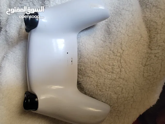 يد بلاستيشن5