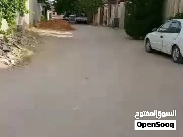 ارض سكنية في سيدي سليم  مابين طريق المطار وطريق السواني