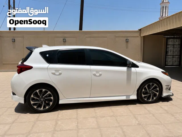 2017 Toyota Corolla Hatchback