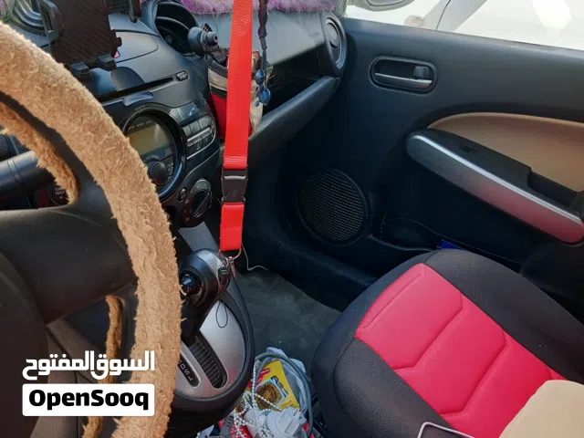 2013 مازدا 2 Grand Touring