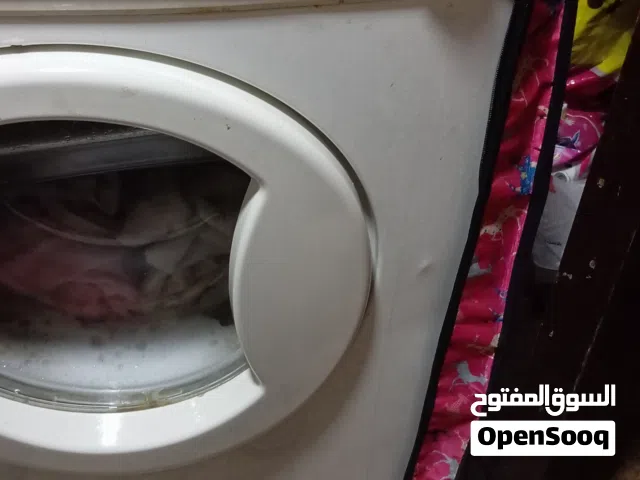 غساله زانوسي 6 كيلو ملابس مستعمله شغاله بسعر 3000 جنيه