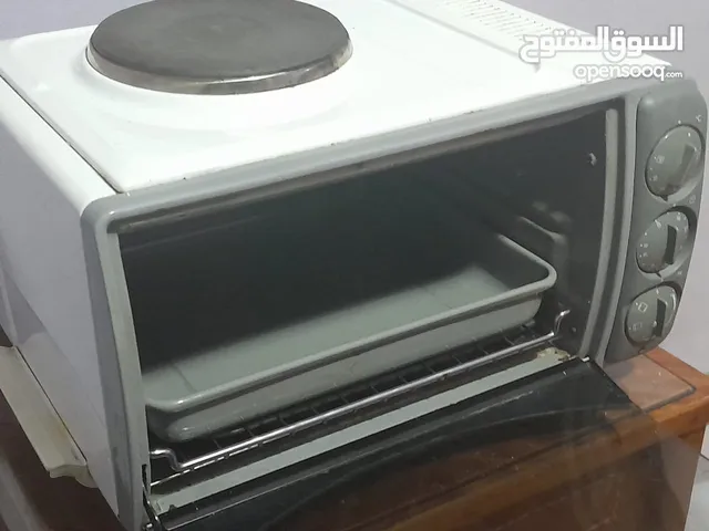 فرن كهربائي إيطالي من ماركة De'Longhi