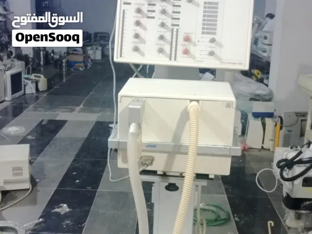 جهاز تنفس اصطناعي Siemens Servo 300متوفر