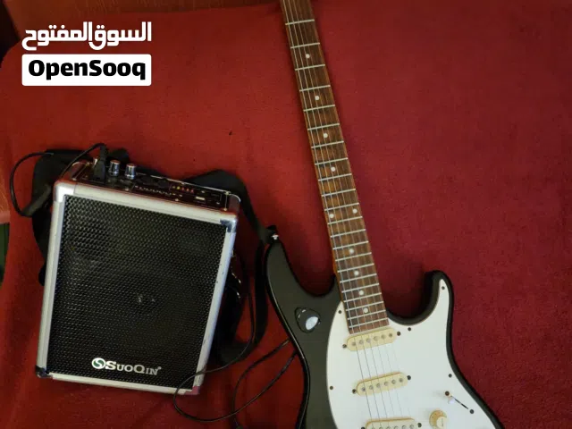 samik guitar wuith amlpy very good sound