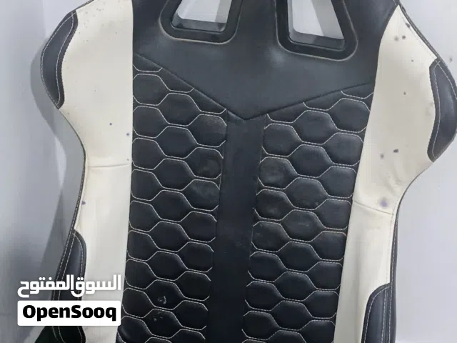 للبيع مسند كرسي قاعد شبه جديد