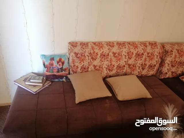 مجلس كورنر بحاله جيده