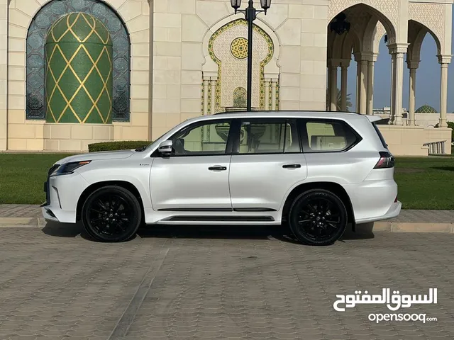 Lexus LX 2019 in Muscat