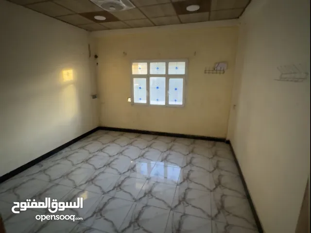 80 m2 2 Bedrooms Apartments for Rent in Basra Briha