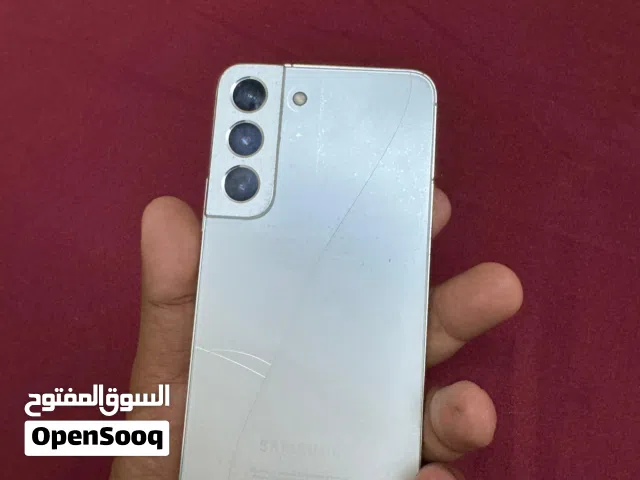 سامسونج s22 العادي نظيف جدا
