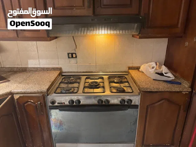 فرن مستعمل للبيع
