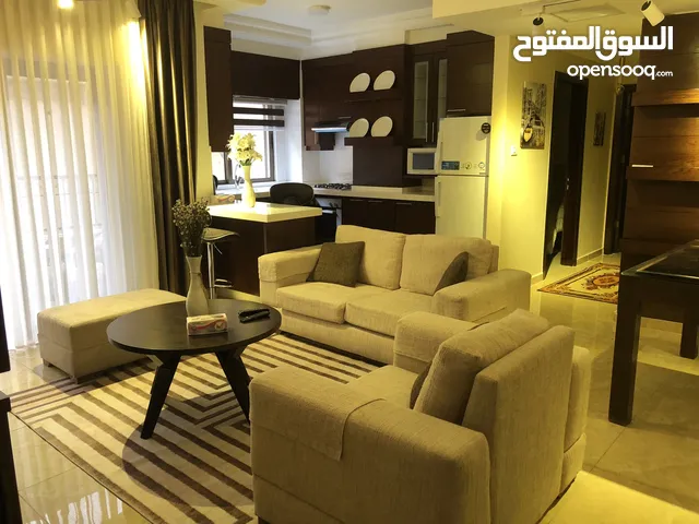شقة فندقية مفروشة في اجمل مناطق عمان / الدوار السابع/ بجانب السيفوي وكوزمو