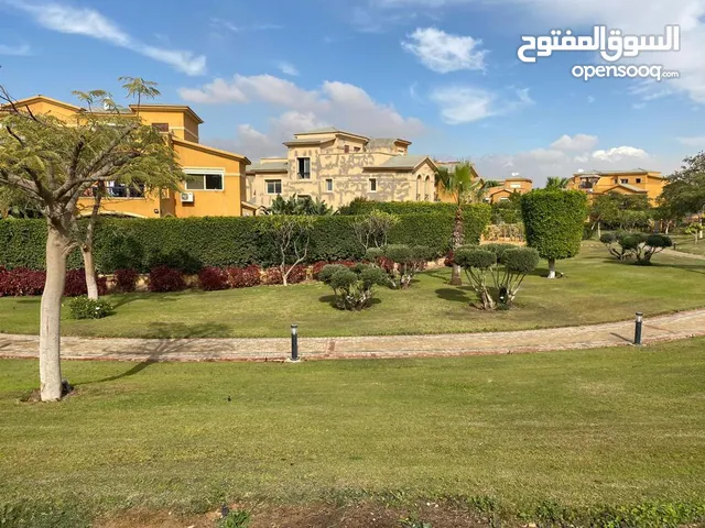 520 m2 5 Bedrooms Villa for Sale in Cairo Fifth Settlement