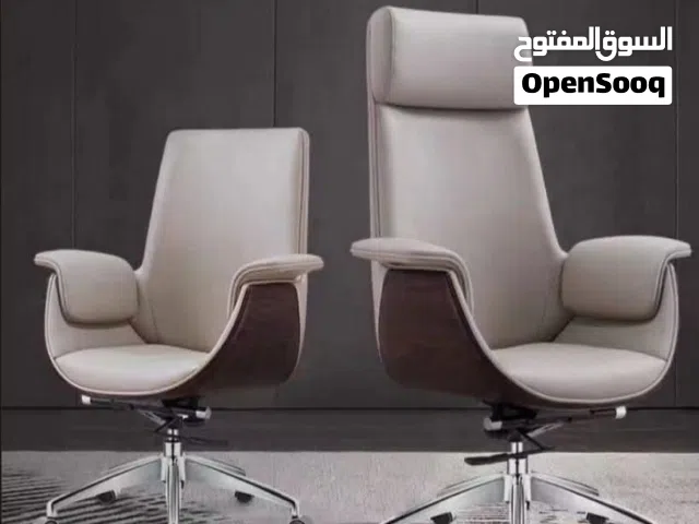 كراسي مكتبيه جلد مستورد متاح جميع الالوان