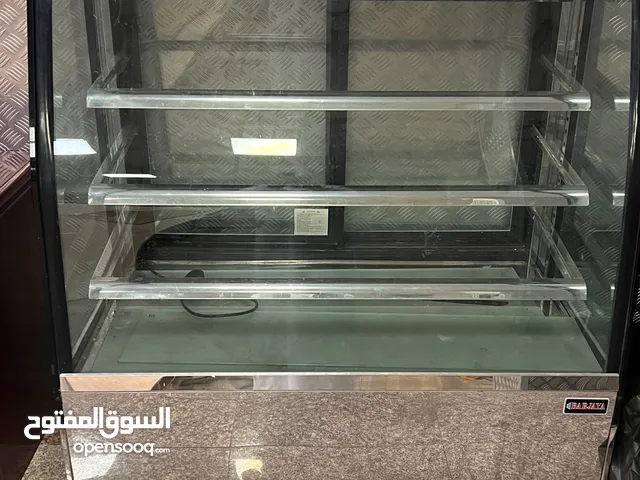 ثلاجه شبه جديد ونضيف جداً