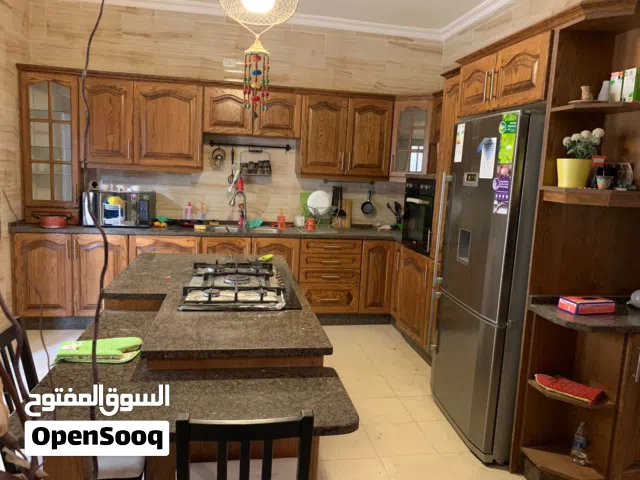 270 m2 5 Bedrooms Apartments for Sale in Amman Al-Khaznah