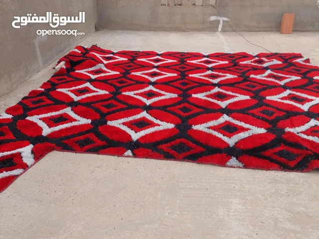 فرشه نظيفة نظيفة مافيها ولا حاجة تفرش 4×4
