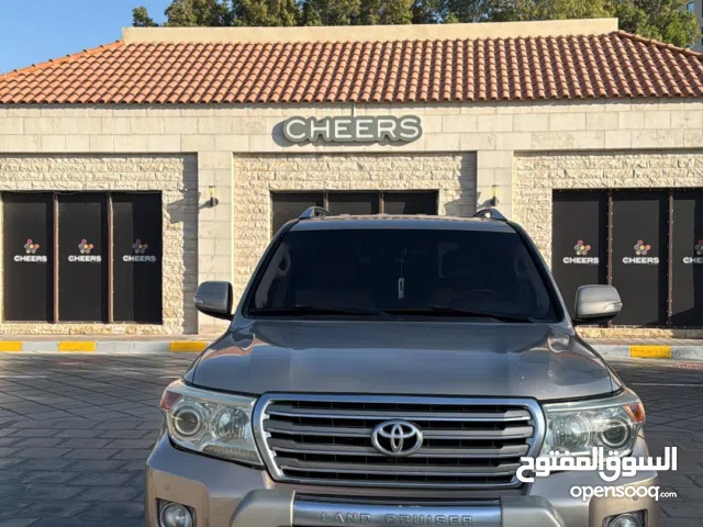 Used Toyota Land Cruiser in Abu Dhabi