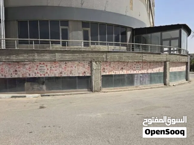 للبيع عقار تجاري رئيسي في التجمع الاول